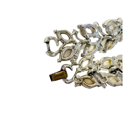 Beautiful Lisner silver tone bracelet - Picture 4 of 5